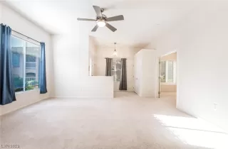 Photo #4: 2528373 Listing