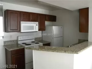 Photo #4: 2528416 Listing 