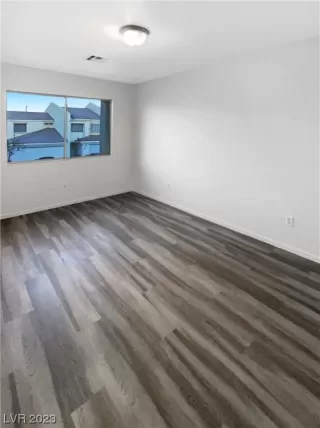 Photo #2: 2528470 Listing 