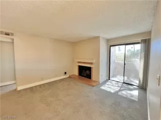 Photo #3: 2528494 Listing 