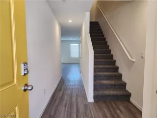 Photo #2: 2528504 Listing 