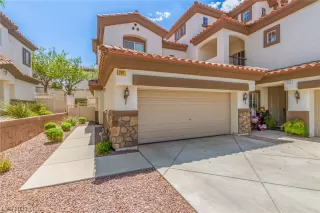 Photo #3: 2528516 Listing 