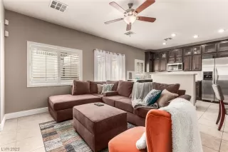 Photo #6: 2528516 Listing 