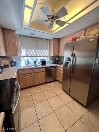 Photo #5: 2528535 Listing 