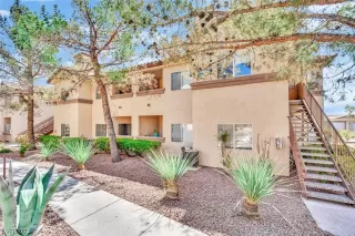 Photo #1: 2528557 Listing 