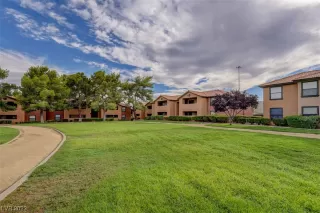 Photo #2: 2528561 Listing 