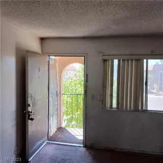 Photo #6: 2528589 Listing 