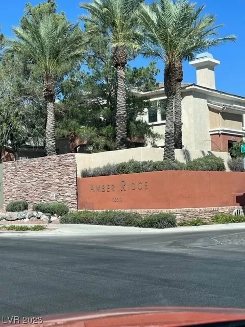 MLS: 2528661 Condo For Sale
