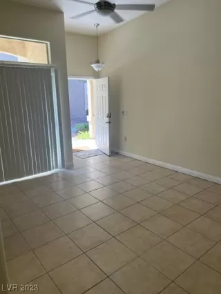 Photo #5: 2528665 Listing 