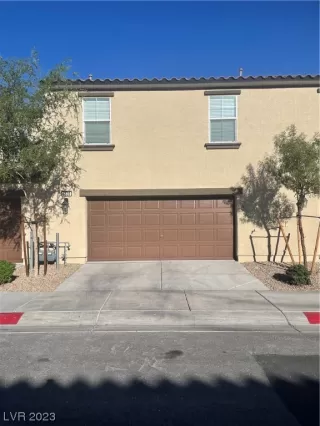 Photo #1: 2528693 Listing 