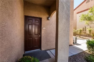 Photo #2: 2528734 Listing 