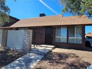 Photo #1: 2528798 Listing