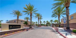 Photo #2: 2528800 Listing 