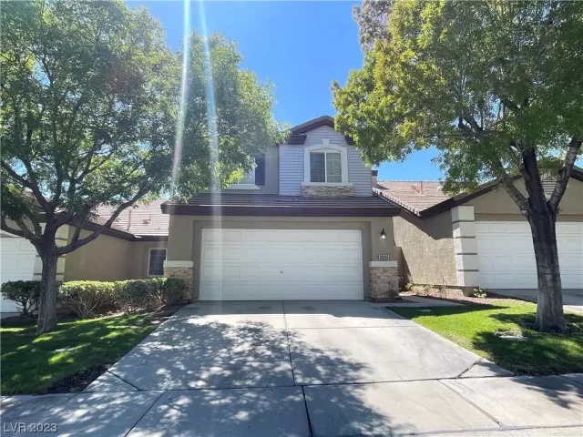 MLS: 2528835 Condo For Sale