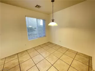 Photo #2: 2528835 Listing 