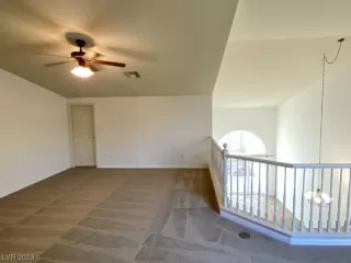 Photo #5: 2528835 Listing 
