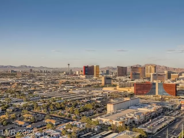 MLS: 2528842 Condo For Sale