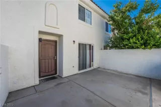 Photo #2: 2528887 Listing 