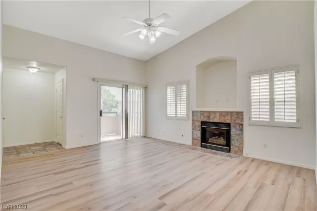 MLS: 2528897 Condo For Sale