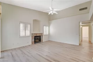 Photo #4: 2528897 Listing 