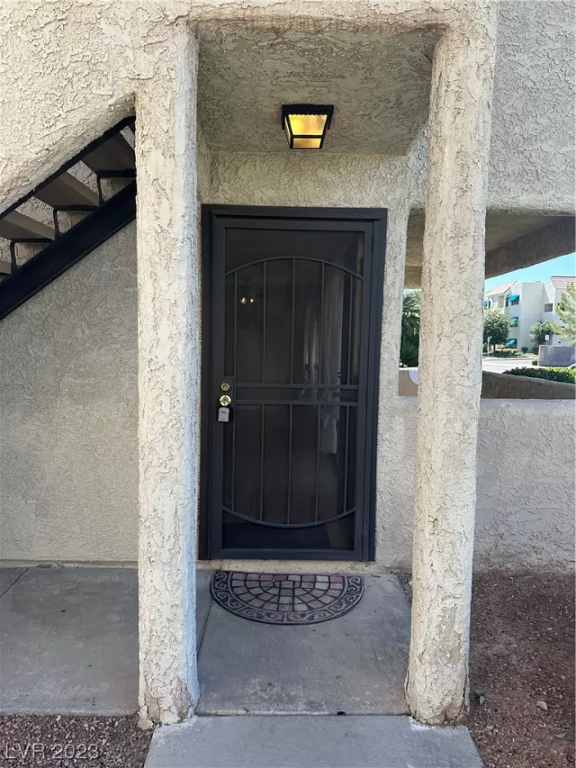 MLS: 2528915 Condo For Sale