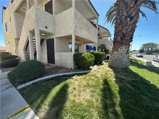 Photo #1: 2528915 Listing 