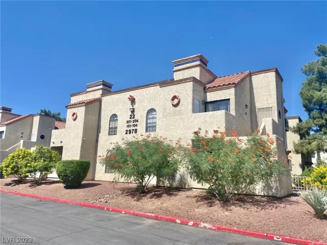 MLS: 2528975 Condo For Sale