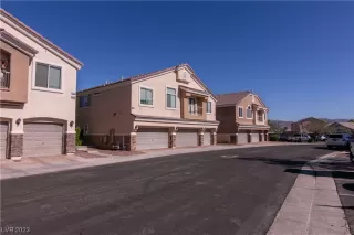 Photo #5: 2528976 Listing 