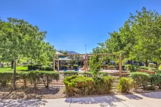 Photo #2: 2528997 Listing 