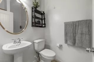 Photo #5: 2528999 Listing 