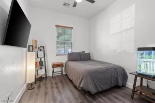 Photo #6: 2528999 Listing 