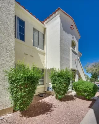 Photo #1: 2529030 Listing