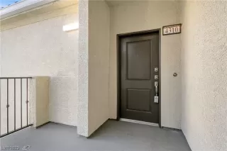 Photo #1: 2529053 Listing 