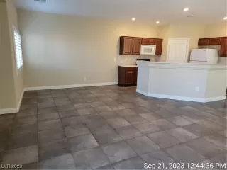 Photo #4: 2529062 Listing 