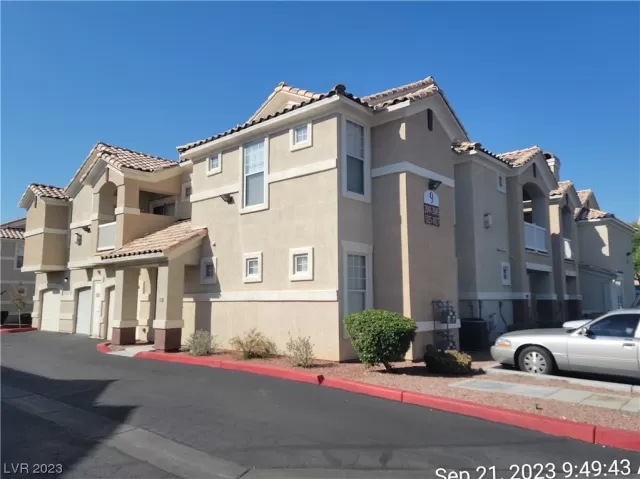 MLS: 2529068 Condo For Sale