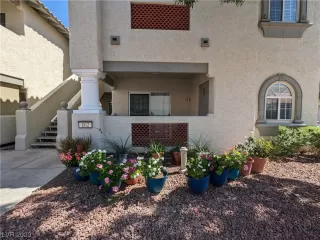 Photo #1: 2529072 Listing