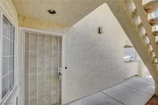 Photo #5: 2529072 Listing