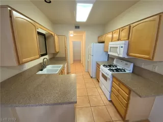 Photo #4: 2529077 Listing 