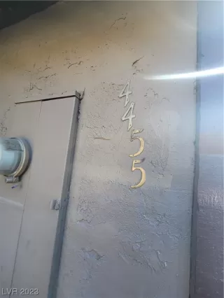 Photo #2: 2529079 Listing 