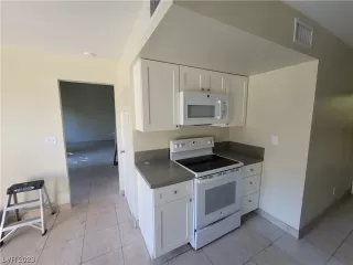 Photo #6: 2529079 Listing 