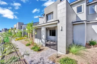 Photo #1: 2529103 Listing 