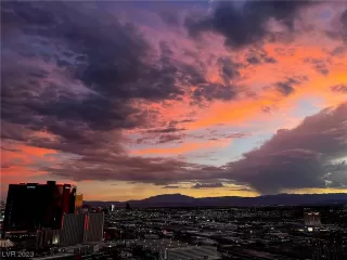 Photo #2: 2529134 Listing