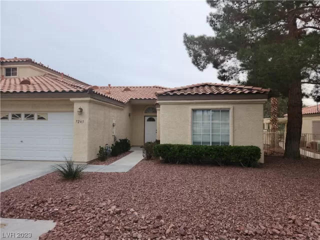 MLS: 2529142 Condo For Sale