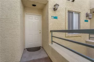 Photo #1: 2529167 Listing