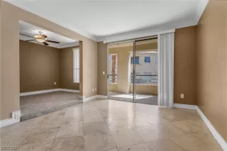 Photo #5: 2529167 Listing