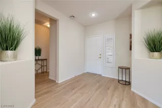 Photo #4: 2529202 Listing 