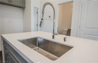 Photo #6: 2529209 Listing 