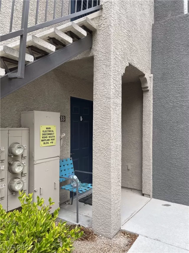 MLS: 2529217 Condo For Sale