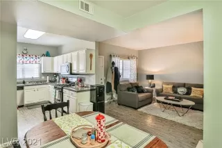 Photo #5: 2529257 Listing 