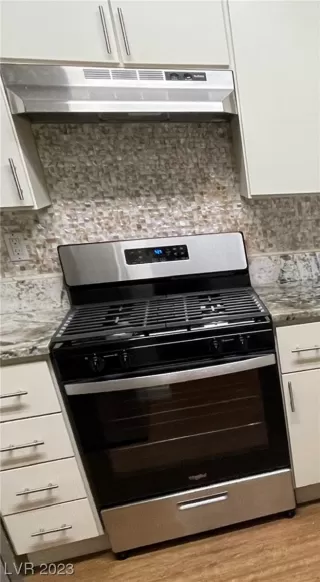 Photo #2: 2529264 Listing 